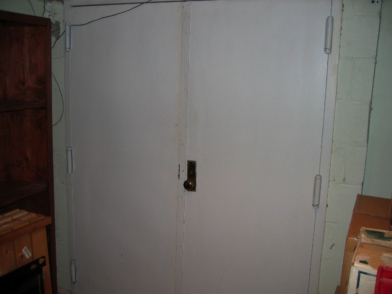 Basement escape hatch