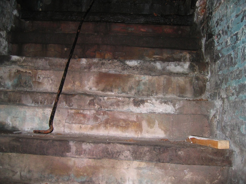 Basement hatch stairs 2