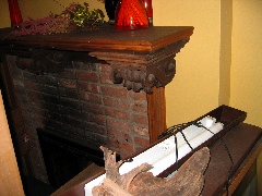 Fireplace (works, needs cleaning)