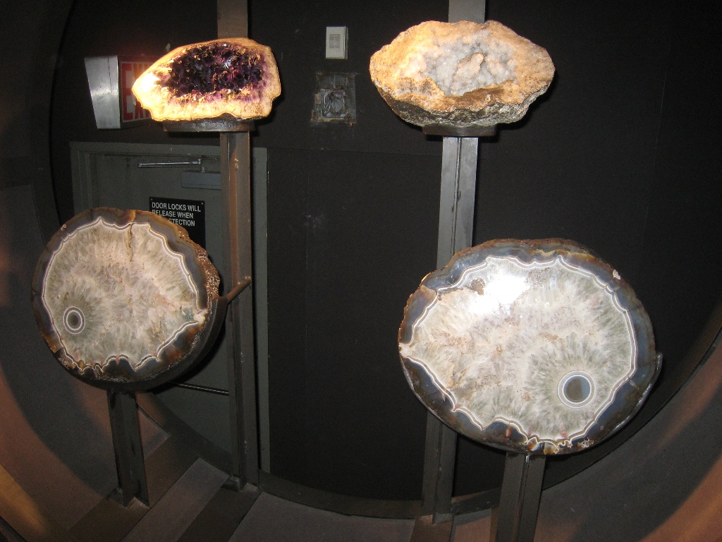 Gems & Minerals - 22