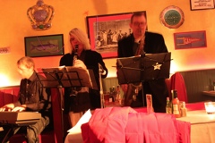 4th St Nite Owls, Two Boots, 2010-12-10 - 02