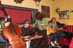 4th St Nite Owls, Two Boots, 2010-12-10 - 27