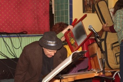 4th St Nite Owls, Two Boots, 2010-12-10 - 51