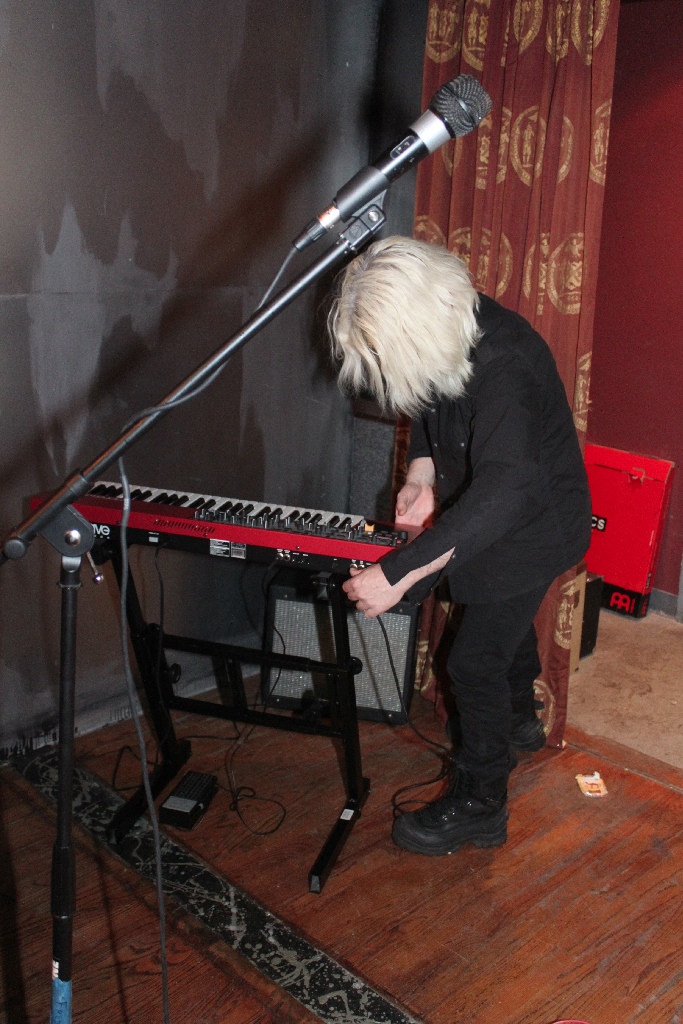 Johnny Dieppe sets up