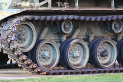 Treads: front