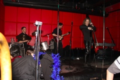 Preparing to serenade Bjorn - 2