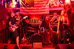 The Lion, the Kitten, & the Cougar - 03