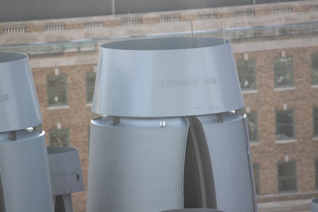 Strobic Air